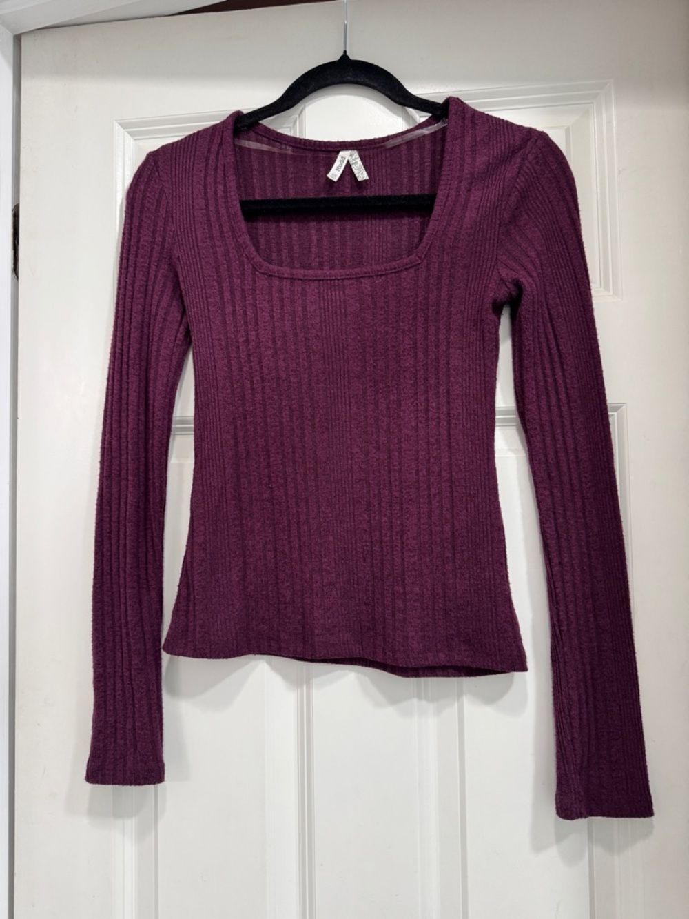 Mudd Ribbed Square-Neck Long Sleeve Top in Plum